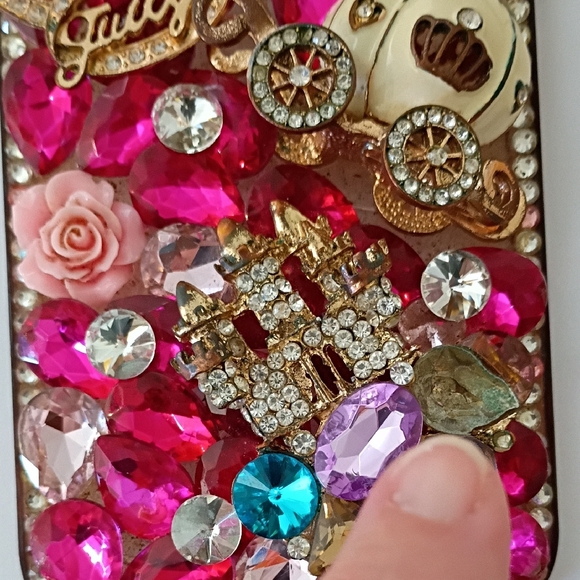 Juicy Couture Pink and Gold Embellished Phone Case - Picture 6 of 14